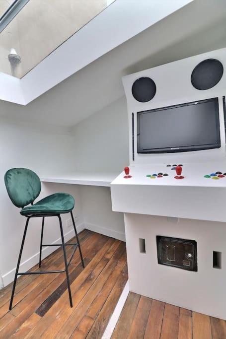 Unique Loft Apartment Located 15 Minutes From The Champs Elysees Saint-Ouen  Exterior foto